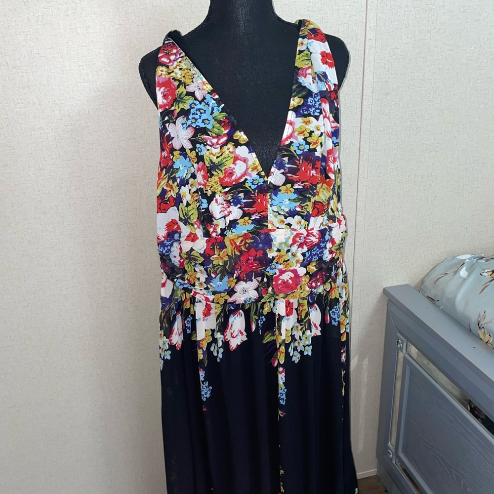 Ever Pretty Black Dress with Floral Design